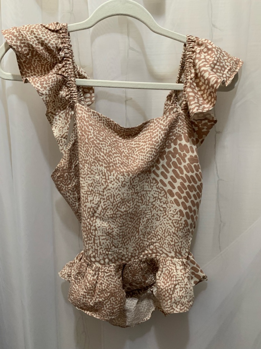 Express Animal Print Cutout Ruffle Sleeve Peplum - Picture 10 of 11